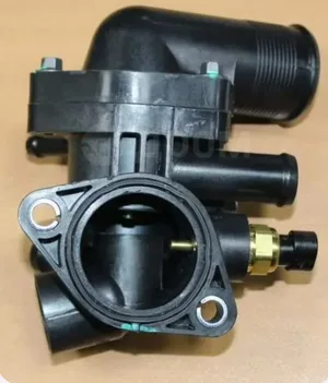 2,8 Корпус термостата 5294105 CUMMINS — 5294105