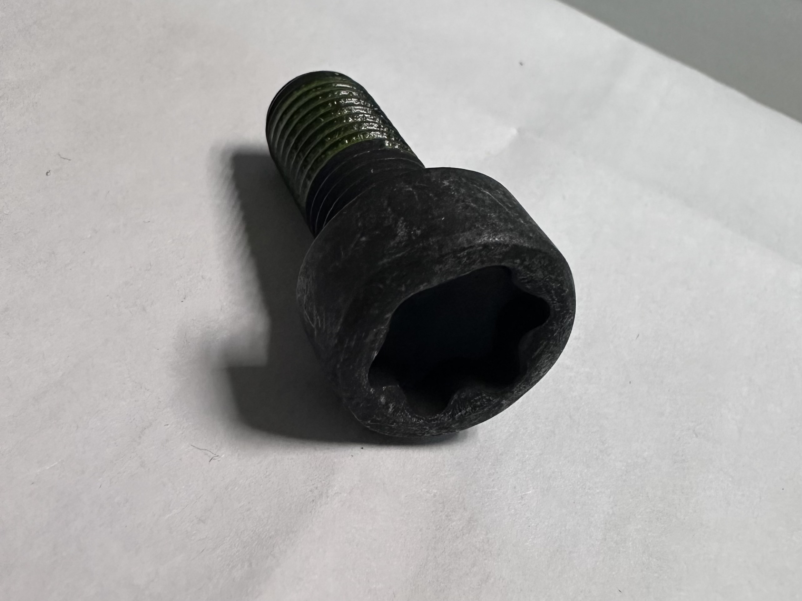 Болт маховика ФОРД M11X25 — 1713793