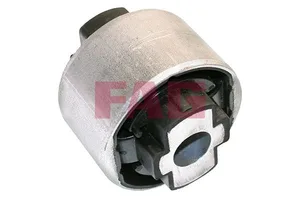 Сайлентблок переднего рычага большой Boxer 3 / Fiat Ducato 3 2.2/59969 829030610 PEUGEOT — 829030610