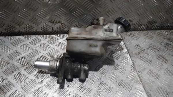 Главный тормозной цилиндр Ford Transit F1573041 OTOMOTIV — F1573041
