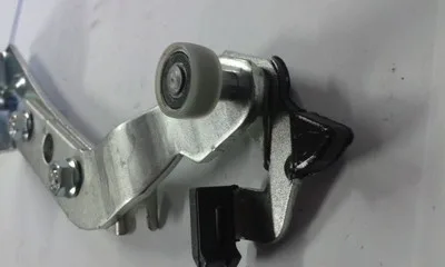 Ролик двери сдвижной Peugeot Boxer (верхний, без кронштейна) PSA9033V3B OTOMOTIV — PSA9033V3B