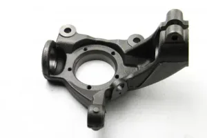 Кулак поворотный правый 115 л/с BSG 30-330-005 BASBUG — BSG 30-330-005