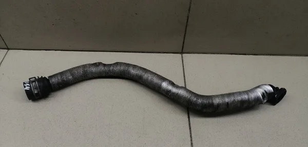 Трубка сапуна Ford АНАЛОГ 1843533 1766815 — U0423404
