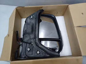 Зеркало заднего вида правый Ford 14- короткий рычаг АНАЛОГ белый повторитель 2477238 1932567 — STFDR89401