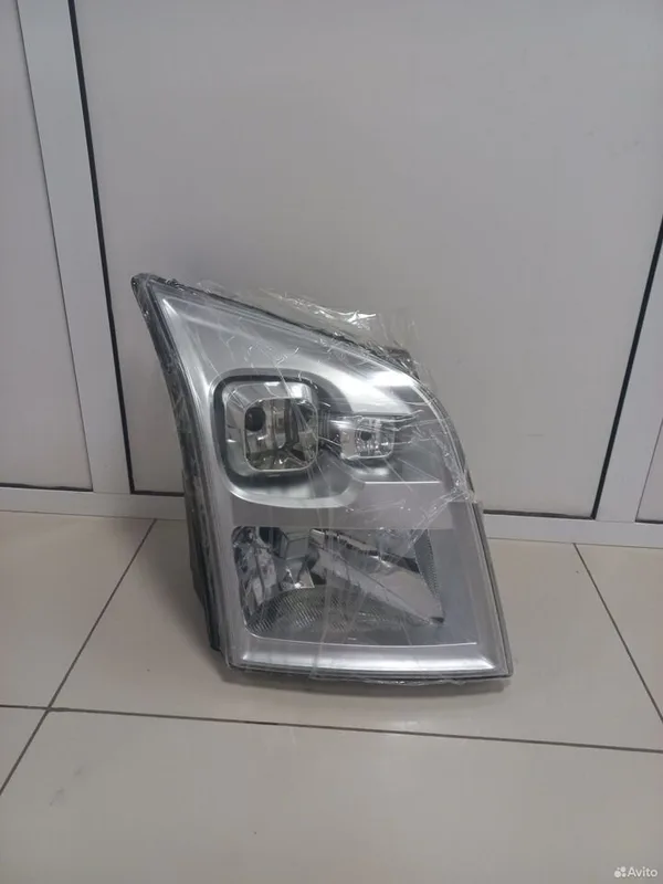 Фара (правая) 1486097 FORD — 1486097