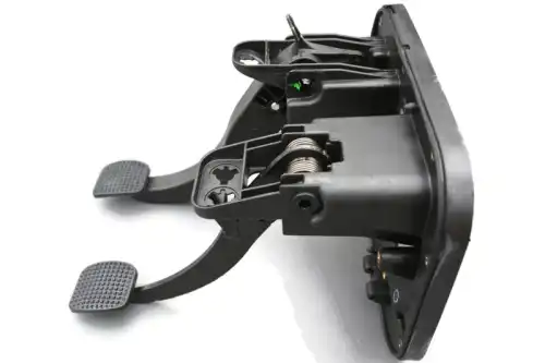 Блок педалей тормоза и сцепления 5801259320 FIAT — 5801259320