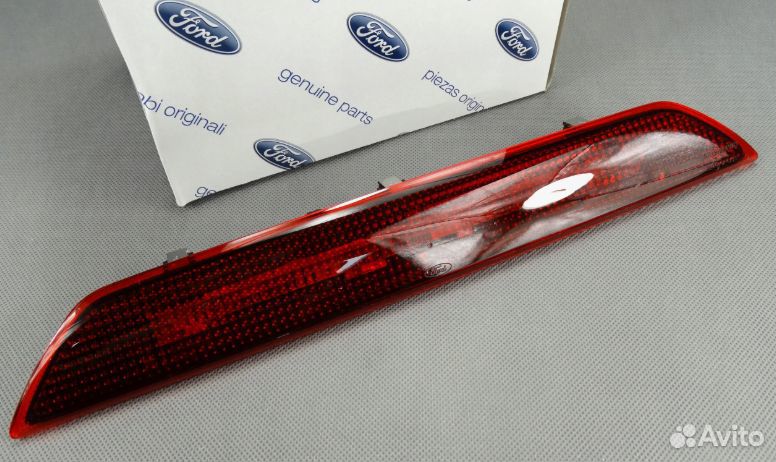 Фонарь дополнительного стоп-сигнала Tr14 2483338 1899968 FORD — 2483338 1899968