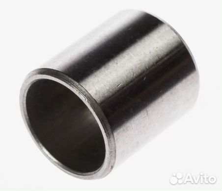 Втулка направляющая ГБЦ 2.2/2.4 (на блок) W700545 S300 — Ford 6640936 — 6640936