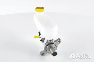 Цилиндр тормозной главный (с бачком) 204123720 BOSCH — 204123720
