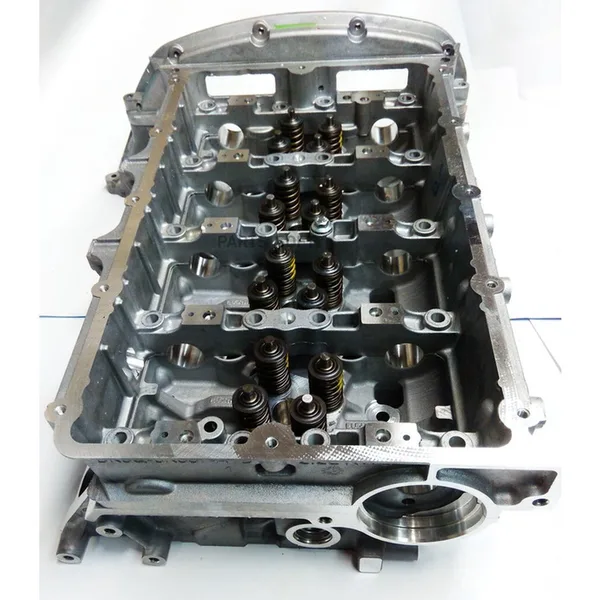 Головка блока цилиндров Ford Transit 1740108 JMC — 1740108