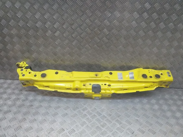 Опора радиатора Ford Transit (верхняя, под замок капота) V400 1711633 UMAY — V400 1711633