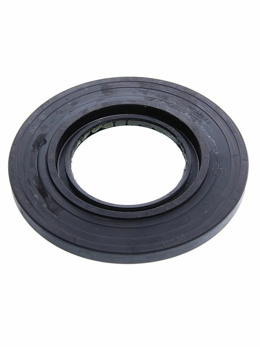 Сальник задней ступицы Sollers Atlant 2.7 наружний — JAC 4204640210 — 4204640210