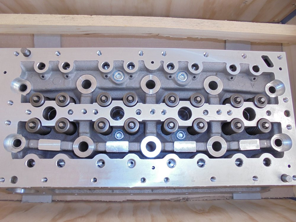 ГБЦ в сборе с клапанами — IVECO 5801485124 — 5801485124